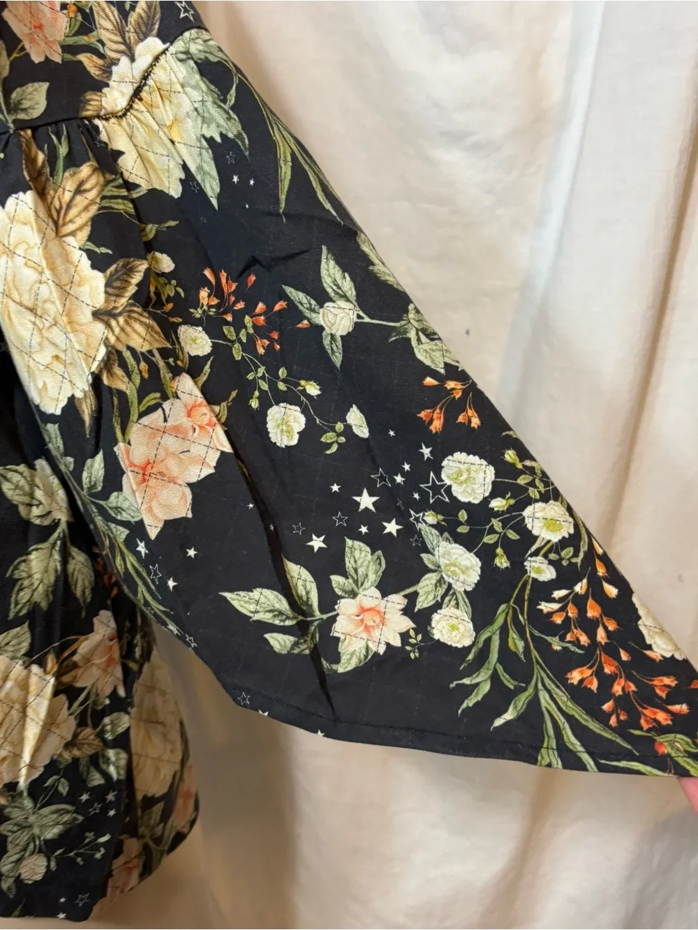 Anthropologie Farm Rio Bell Sleeve Kimono OS